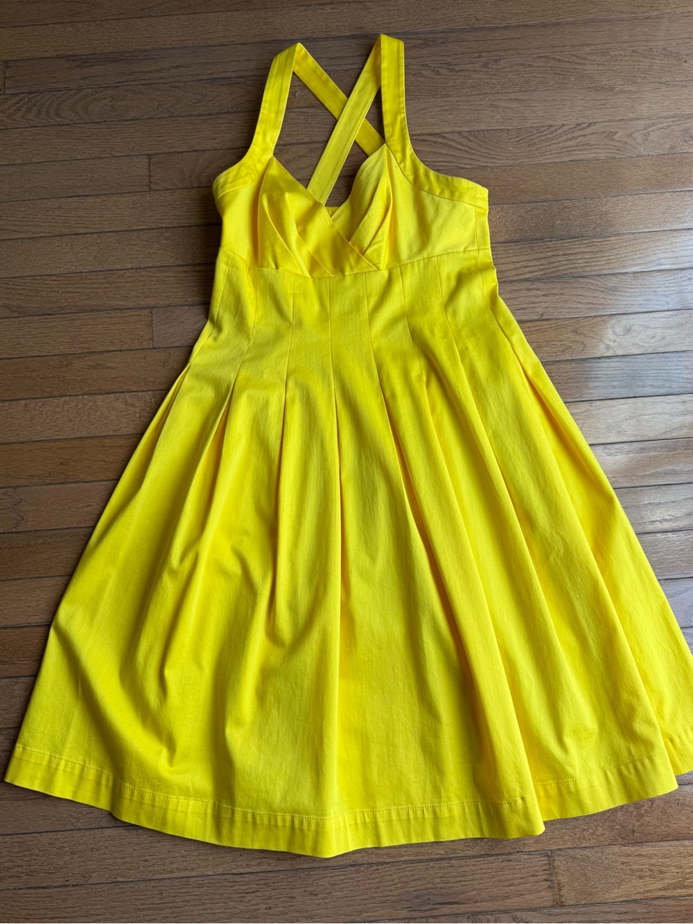 Calvin Klein Sunshine Yellow Fit & Flare Pleated Dress Size 6 - Picture 3 of 8